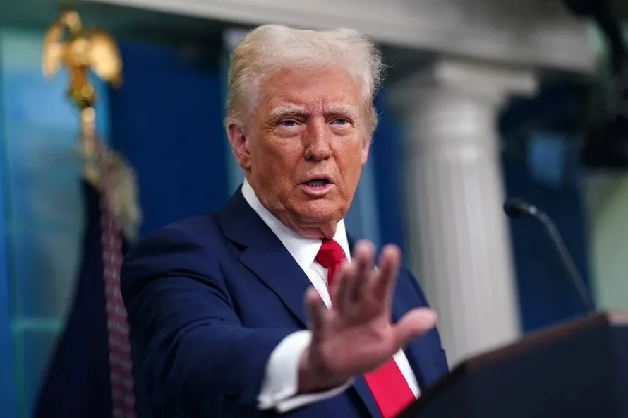 Trump advierte que cualquier país que trafique droga hacia EE.UU. "está sujeto a ataques"