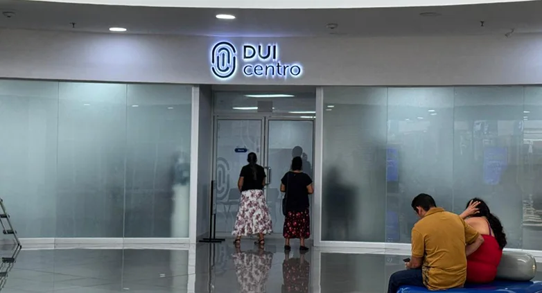Abrirán tres duicentros temporales para la "renovación masiva" de los duis que se vencerán en 2026