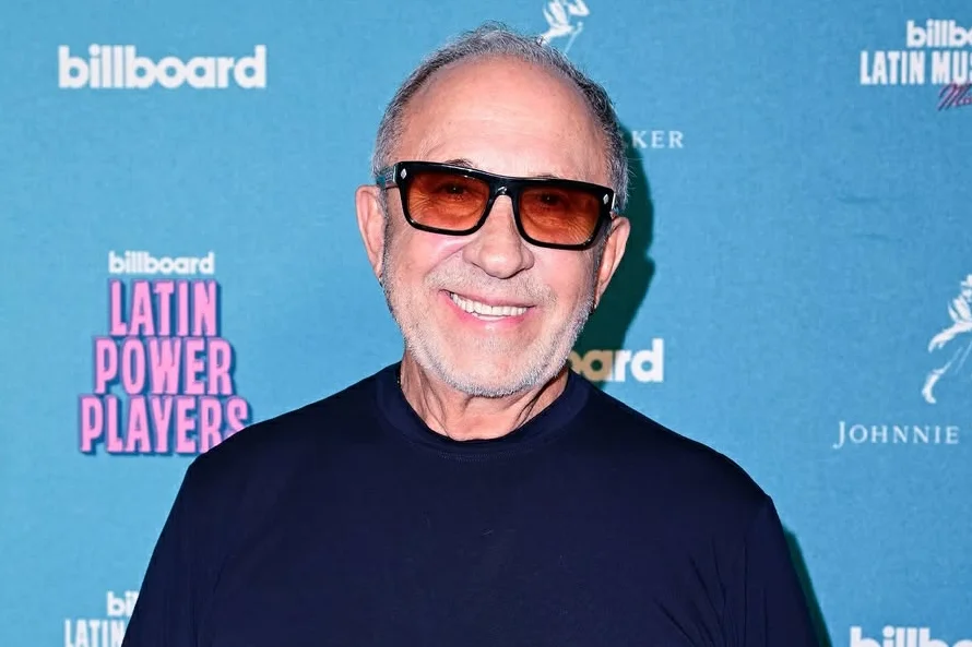 Emilio Estefan recibe premio Billboard como productor del siglo