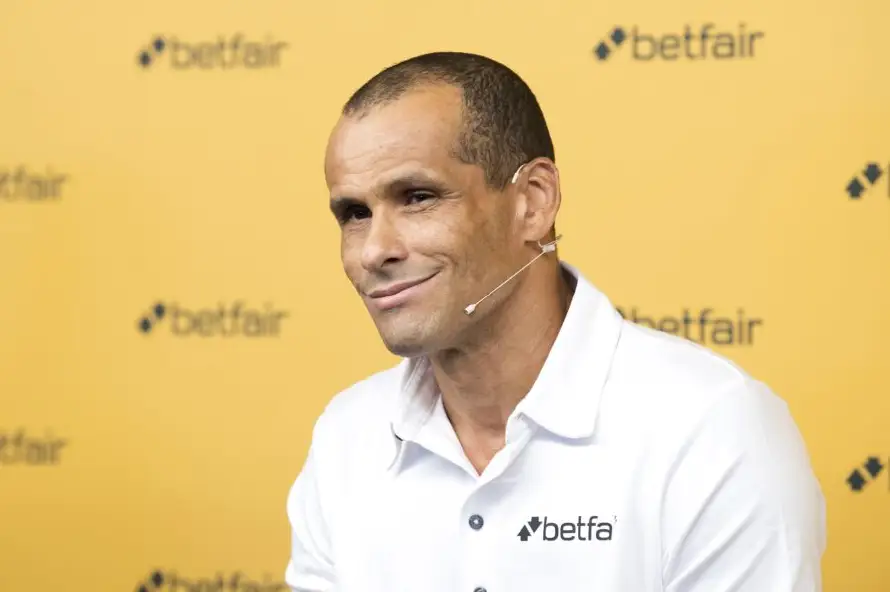 Rivaldo sobre Xabi Alonso: "Puede no gustarle ver a otro futbolista ser la gran estrella"