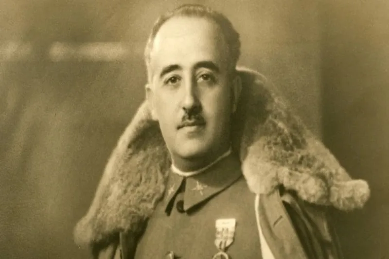 Uno de cada cinco españoles cree que la dictadura de Francisco Franco fue positiva