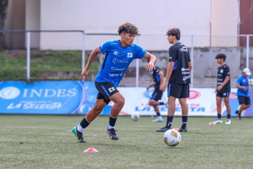Selecta Sub 16 se mide ante Honduras en su debut en el Torneo Uncaf FIFA Forward 2025