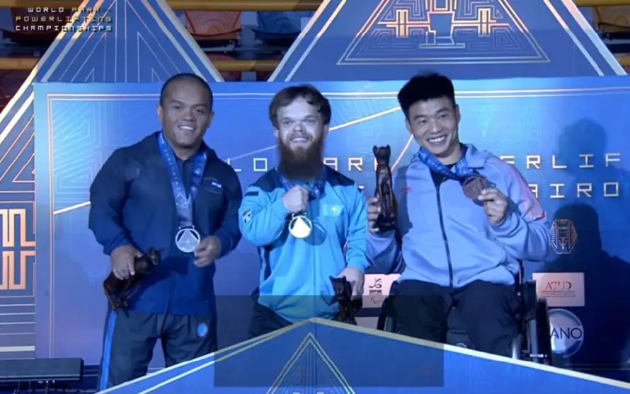 Herbert Aceituno conquista dos medallas de plata en el Mundial de Parapowerlifting en Egipto
