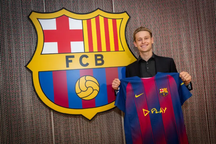 Frenkie de Jong firma renovación con el Barça hasta 2029