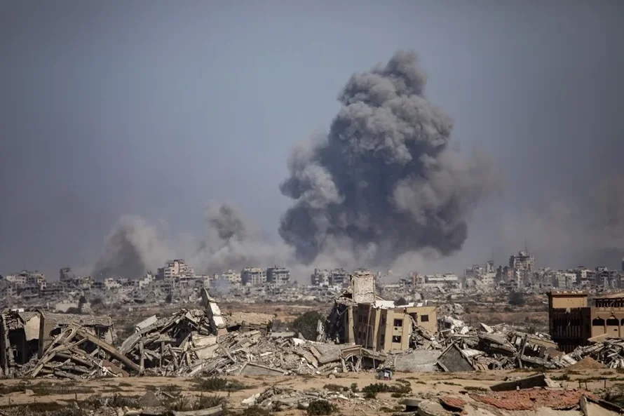 El ejército israelí reanuda ataques en Gaza tras acusar a Hamás de romper el alto el fuego