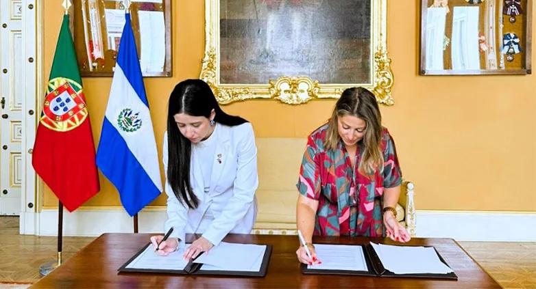 El Salvador y Portugal firman acuerdo de cooperación para investigaciones, intercambios y seminarios