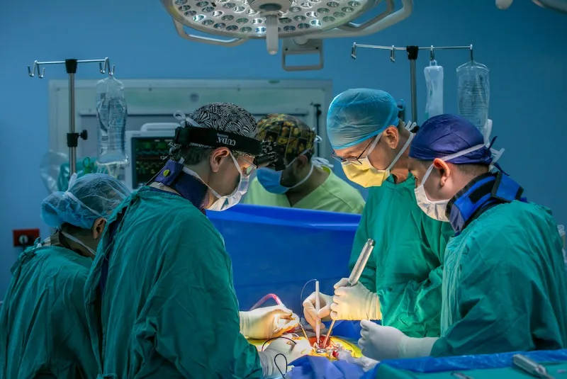 Shriners y Ministerio de Salud realizan jornada de cirugías ortopédicas en Hospital Bloom