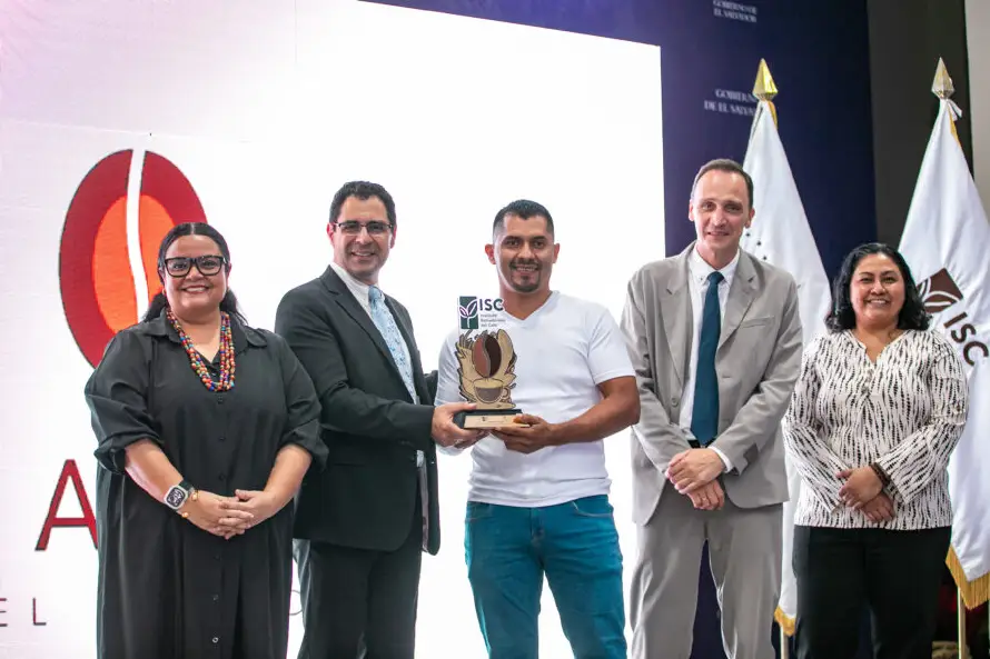 El Salvador participará en el campeonato mundial de catadores en Tailandia