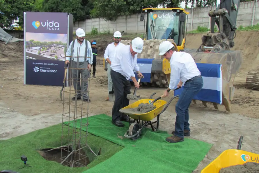 Desarrollos Bienestar invertirá $3.5 millones en construcción de nueva plaza comercial en San Martín