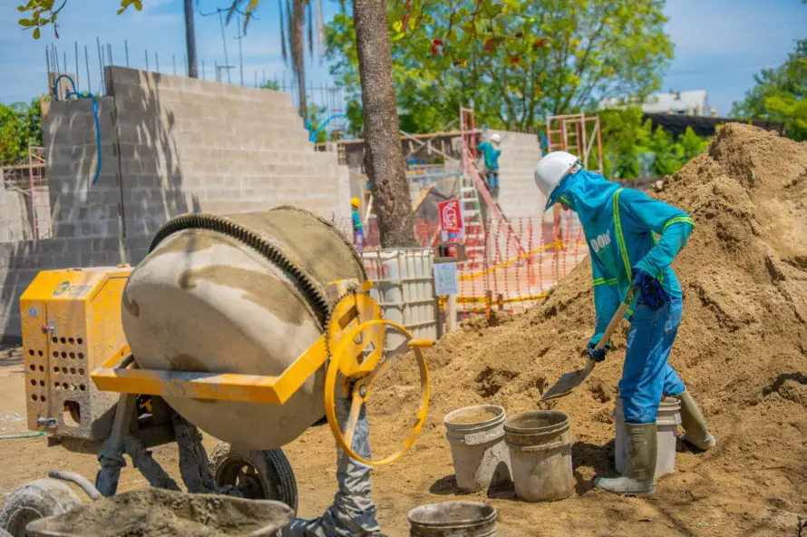 Sector de la construcción creció a su tasa trimestral más alta en cuatro años, empujado por “grandes proyectos”, según BCR