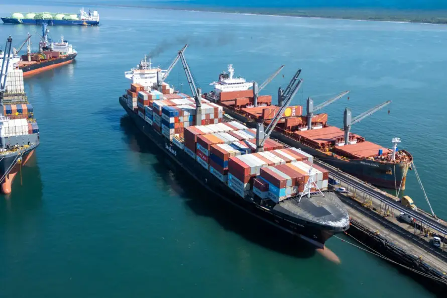 Puerto de Acajutla movió más de 29,000 TEUs en septiembre, histórica según la Unión Portuaria