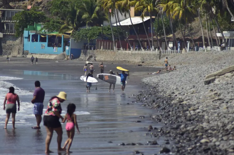 El Salvador ya alcanzó en mayo la mitad de la meta anual de visitantes internacionales