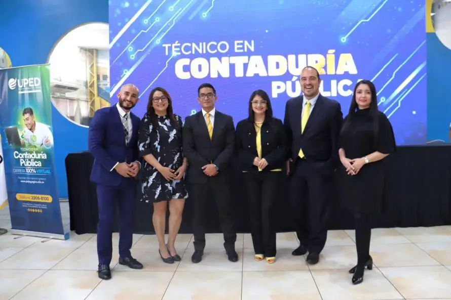 Universidad Pedagógica de El Salvador presenta oferta académica 100% virtual para impulsar la inclusión educativa