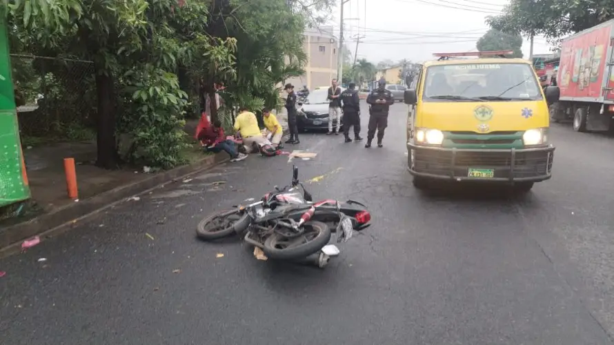 Accidentes de tránsito dejan al menos seis personas lesionadas en distintos puntos del país