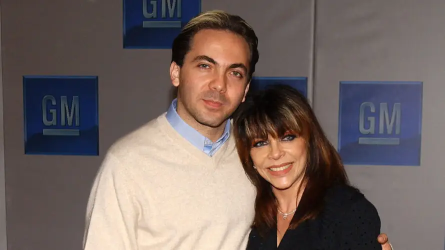 Cristian Castro relata por primera vez episodio violento con su madre