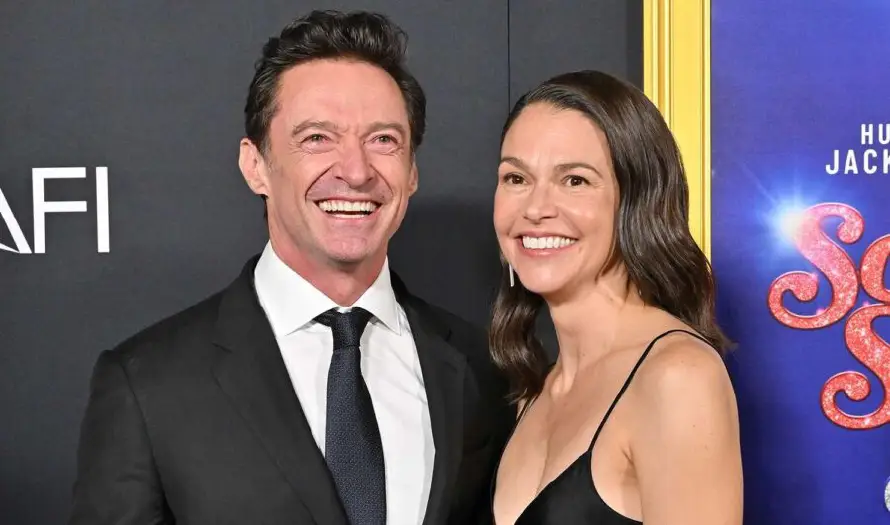 El actor Hugh Jackman reaparece con su nueva novia Sutton Foster
