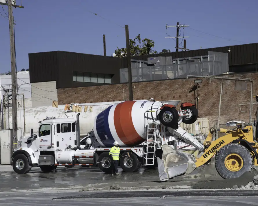 Cemex vende su fábrica de cemento en Panamá por $200 millones a grupo dominicano