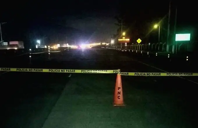 Hombre murió arrollado en San Juan Opico y el responsable huyó del lugar