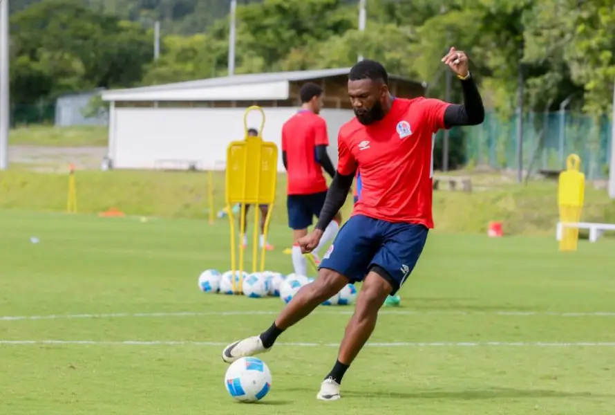 Olimpia busca asegurar su pase a semifinales enfrentando al Cartaginés en la Copa Centroamericana