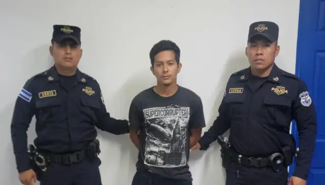 Un conductor de una rastra fue detenido tras muerte de joven 