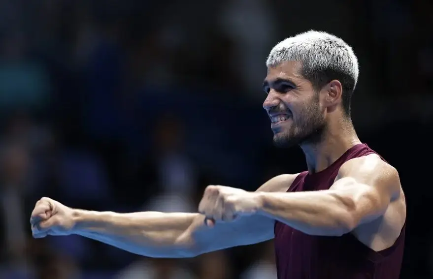 Carlos Alcaraz amplía su ventaja sobre Jannik Sinner en el ranking ATP