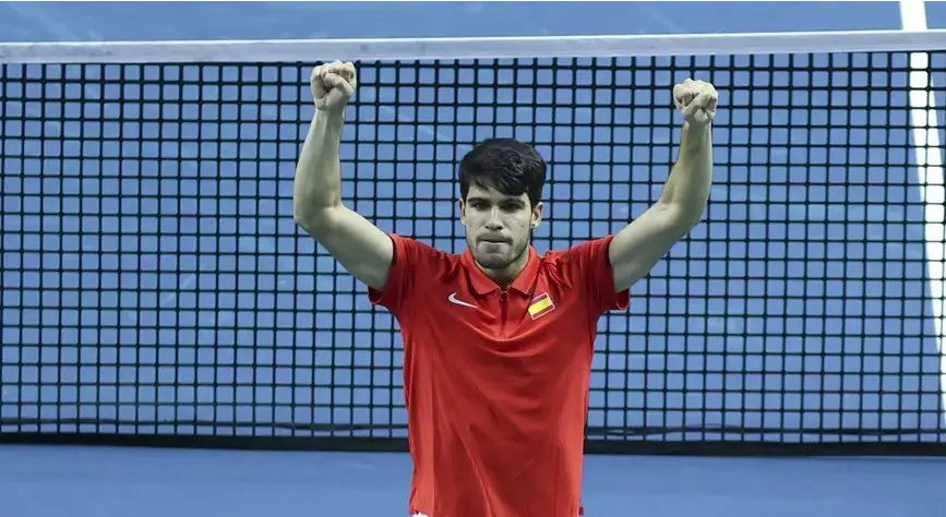 Carlos Alcaraz liderará a España en la Final 8 de la Copa Davis