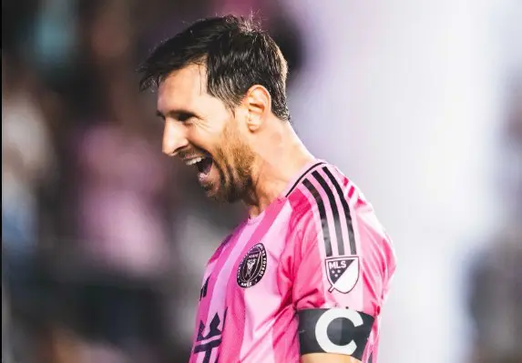 El Barcelona felicita a Messi por un premio "merecido a una trayectoria extraordinaria"