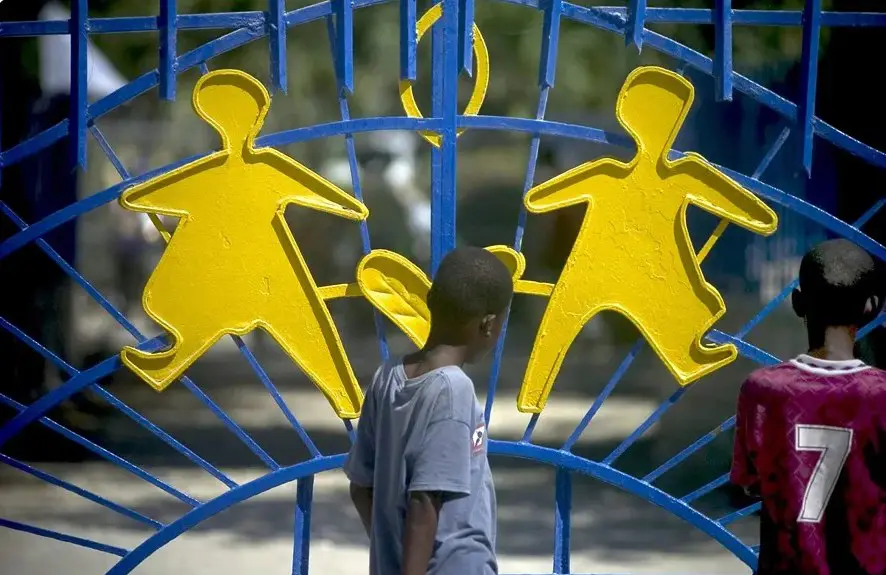 "Aldeas Infantiles SOS" reconoce que su fallecido fundador abusó sexualmente de 8 menores
