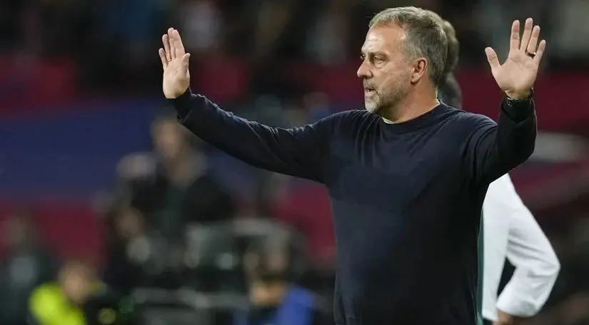 Hansi Flick admite mal momento del Barça tras perder liderato en Girona