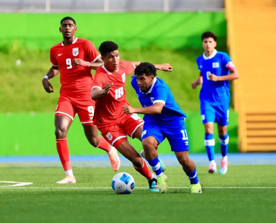 El Salvador cae ante 3-1 Panamá y jugará por el bronce en los Juegos Centroamericanos 2025