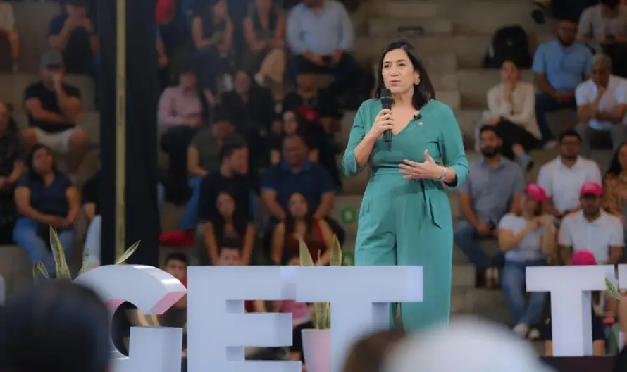 Ministra de Economía: "El Salvador está listo para recibir a las startups que quieran establecerse en El Salvador"