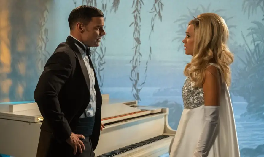 Ricky Martin visibiliza las luchas de la comunidad LGBT en la serie "Palm Royale"