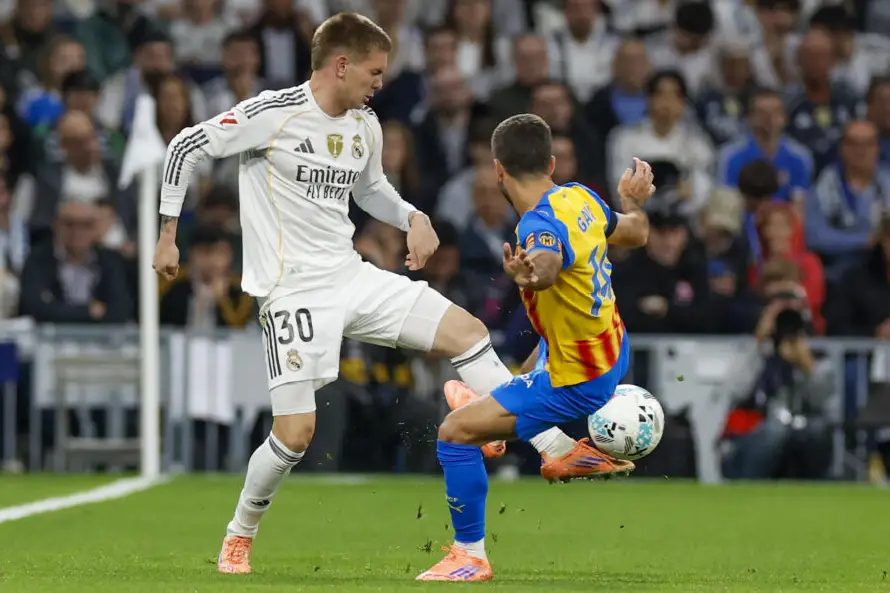 Franco Mastantuono sufre pubalgia y se pierde duelo ante Liverpool