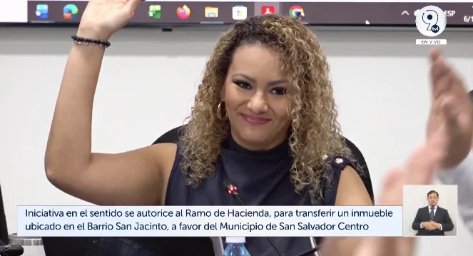 Diputados avalan donación del parque Rafael J. Rivera de San Jacinto a alcaldía de San Salvador Centro