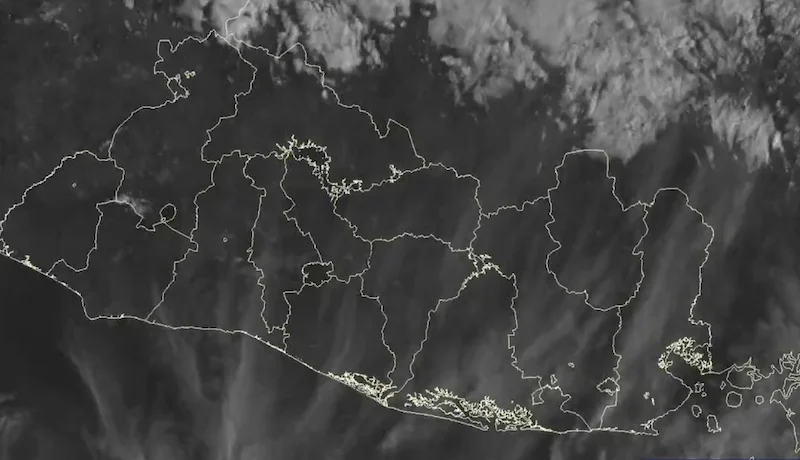 Cielo parcialmente nublado durante el día y lluvias aisladas por la tarde y noche, pronostica Medio Ambiente