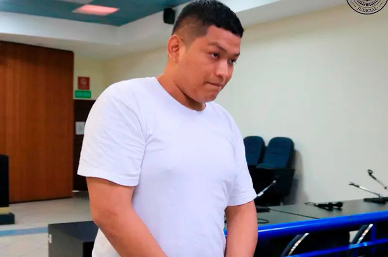 Condenan a sujeto 6 años de cárcel por llevar marihuana en moto