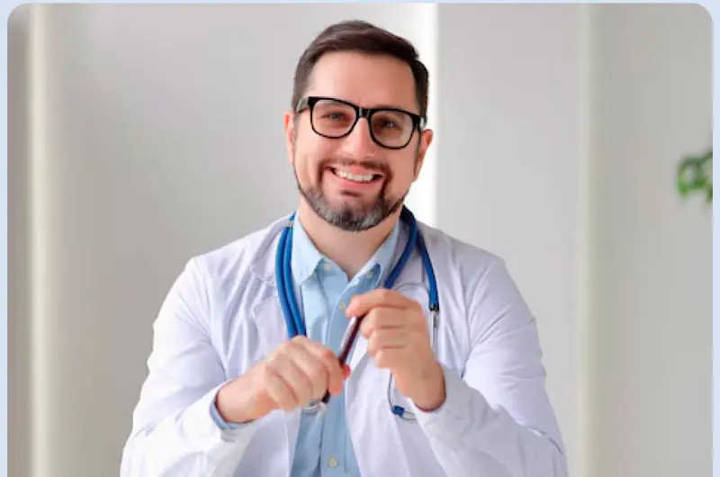 Gobierno lanza DoctorSV, la app que combinará la consulta médica con la inteligencia artificial