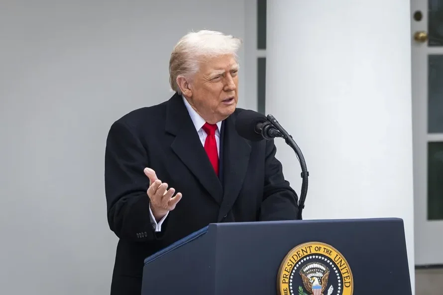 Trump promete publicar resonancia y dice no saber qué le revisaron