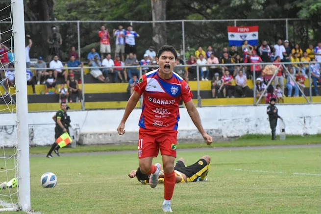 Firpo, Águila y FAS toman ventaja en los cuartos de final del torneo Apertura 