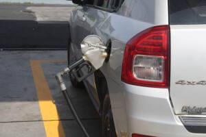 Gasolina superior alcanza su precio más alto desde 2008