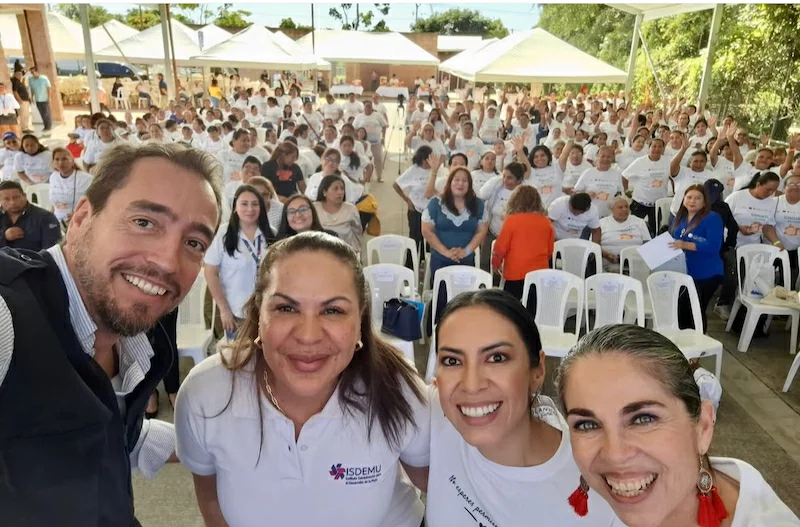 Embajada de la UE plantea desafío de acabar con la violencia digital contra las mujeres