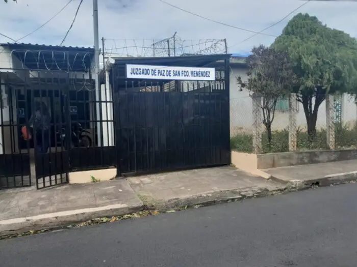Seguirá en prisión hombre acusado de asesinar a otro en San Francisco Menéndez, Ahuachapán
