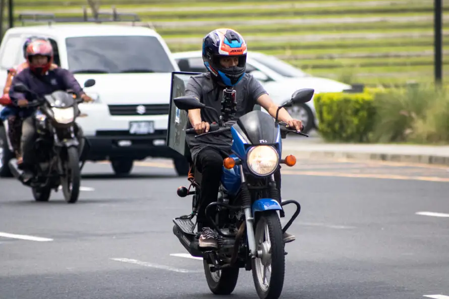 Solo el 46.5 % de motociclistas tienen licencia de conducir vigente