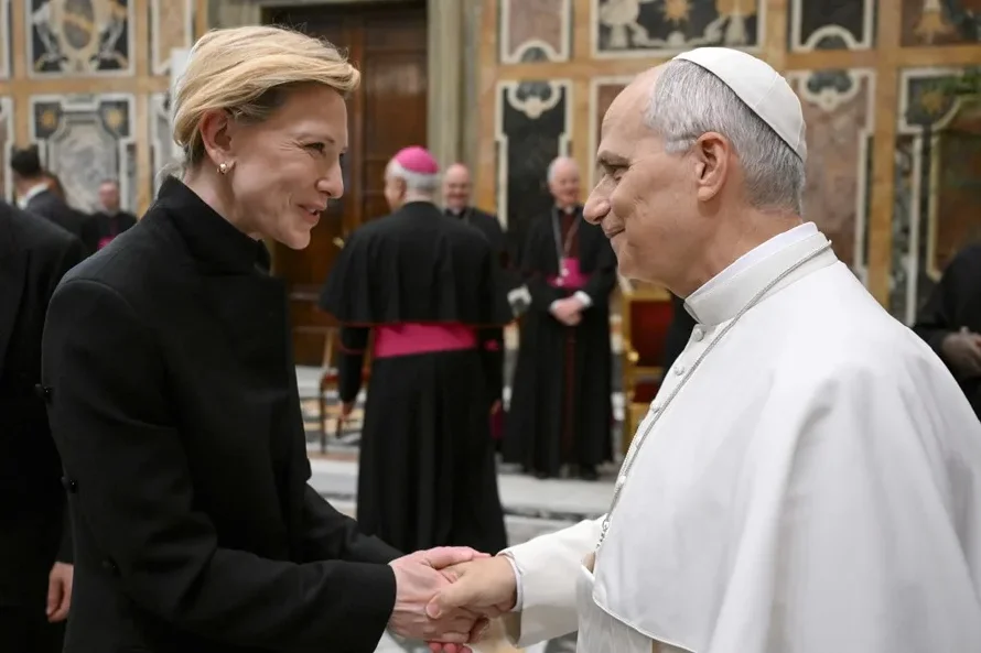 El Papa León XIV recibe a estrellas de cine como Cate Blanchett y Spike Lee en el Vaticano