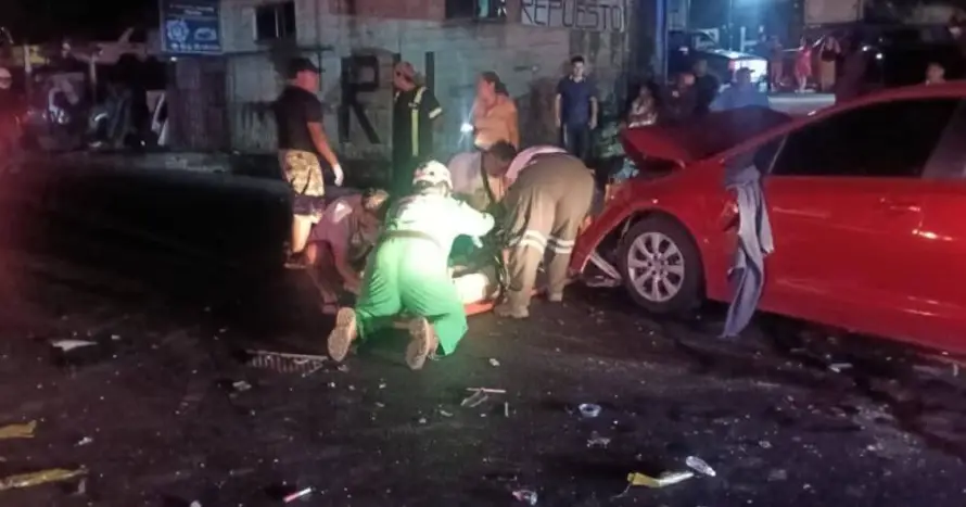 Un fallecido y nueve heridos dejan accidentes en San Salvador y San Pedro Perulapán