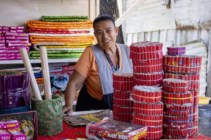 Vigente nueva ordenanza que reduce tasas para ventas de pólvora en San Salvador Centro