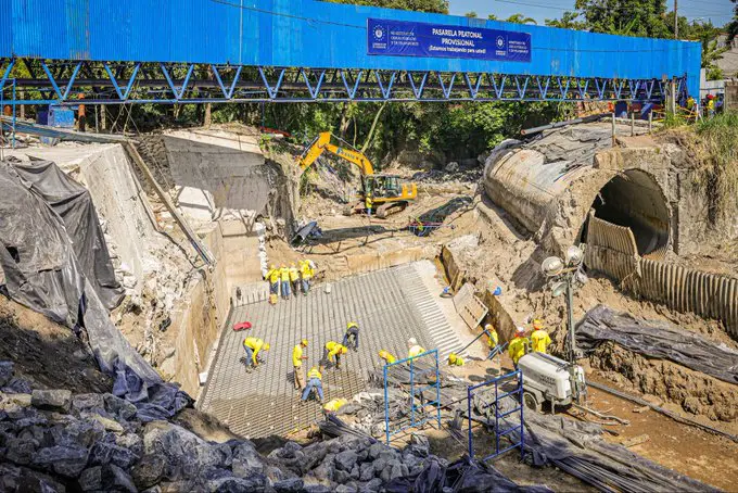 Puente en Villa Lourdes estaría terminado a mediados del próximo año, según el MOPT