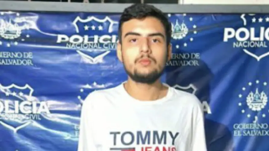 Arrestan a presunto pandillero de la MS-13 con varias porciones de drogas en Sonsonate