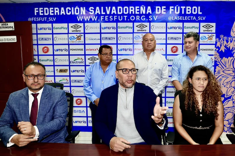 Yamil Bukele oficializa su candidatura para presidir la Fesfut en 2025
