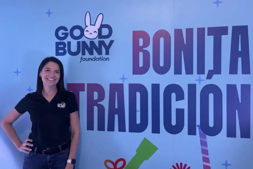 La Fundación de Bad Bunny abre espacio navideño en Puerto Rico